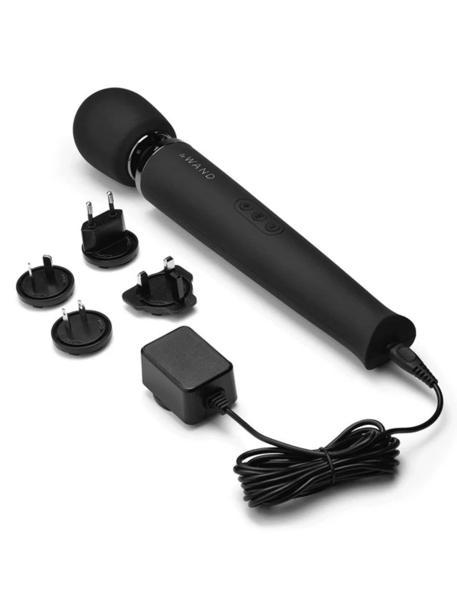 Le Wand Rechargeable Massager: Various Colours - Image 9