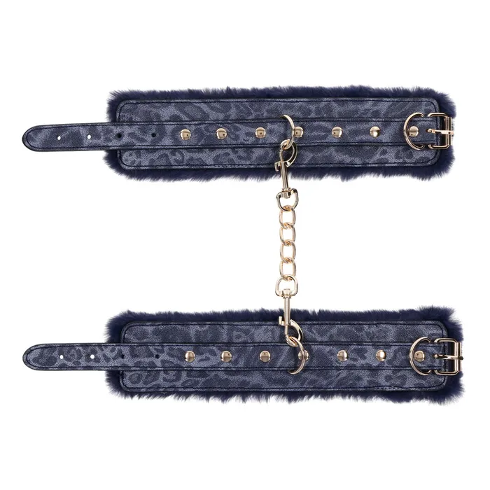Cougar Fur Handcuffs - Image 6