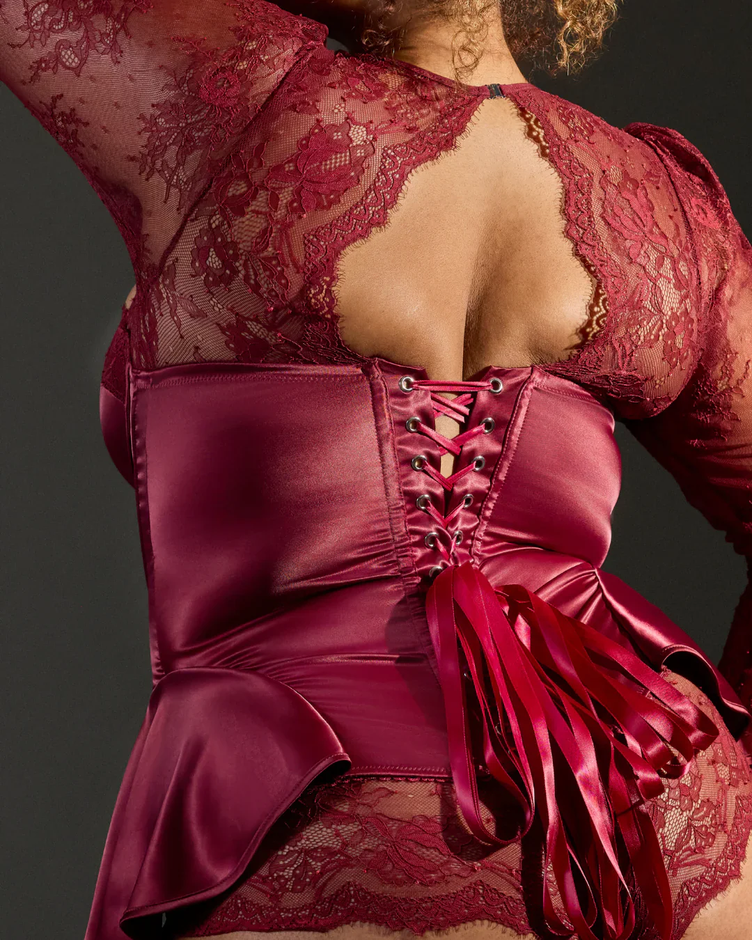 Daphne Corset - Ruby - Image 6