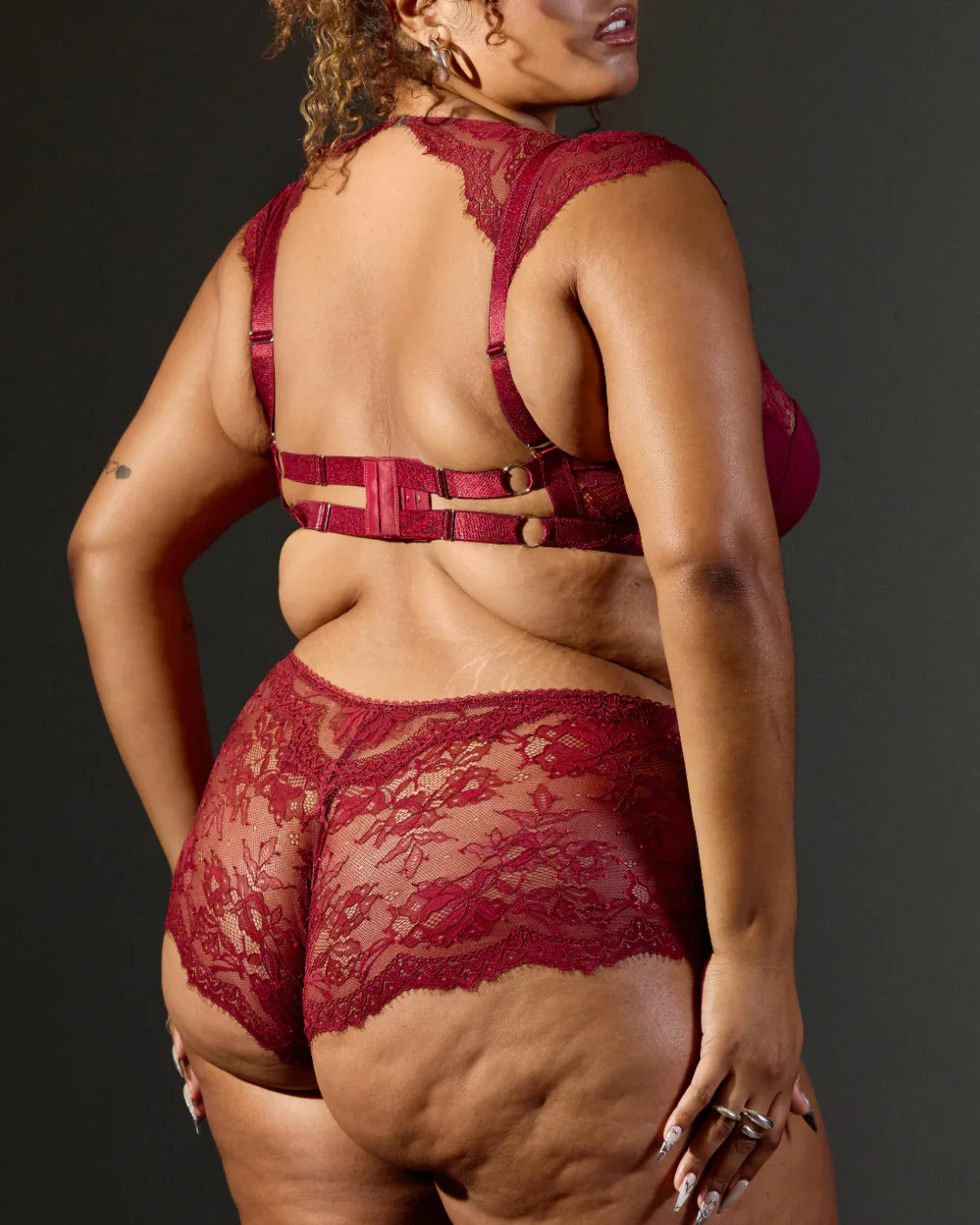 Daphne Shorties - Ruby - Image 3