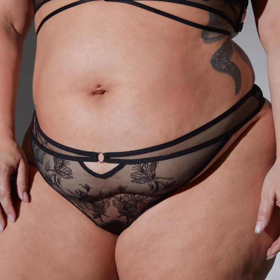 Lilith Thong - Image 4