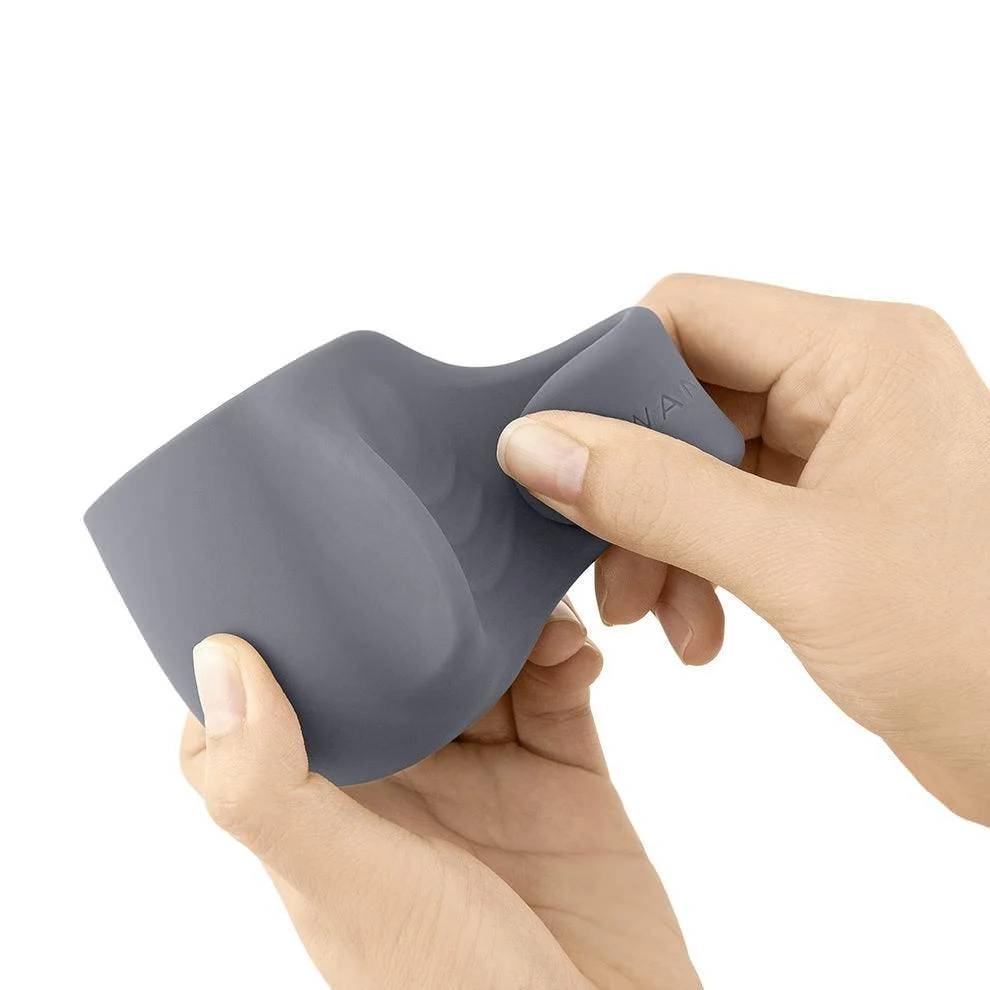 Le Wand Large Loop Silicone Penis Play Attachment - Image 2