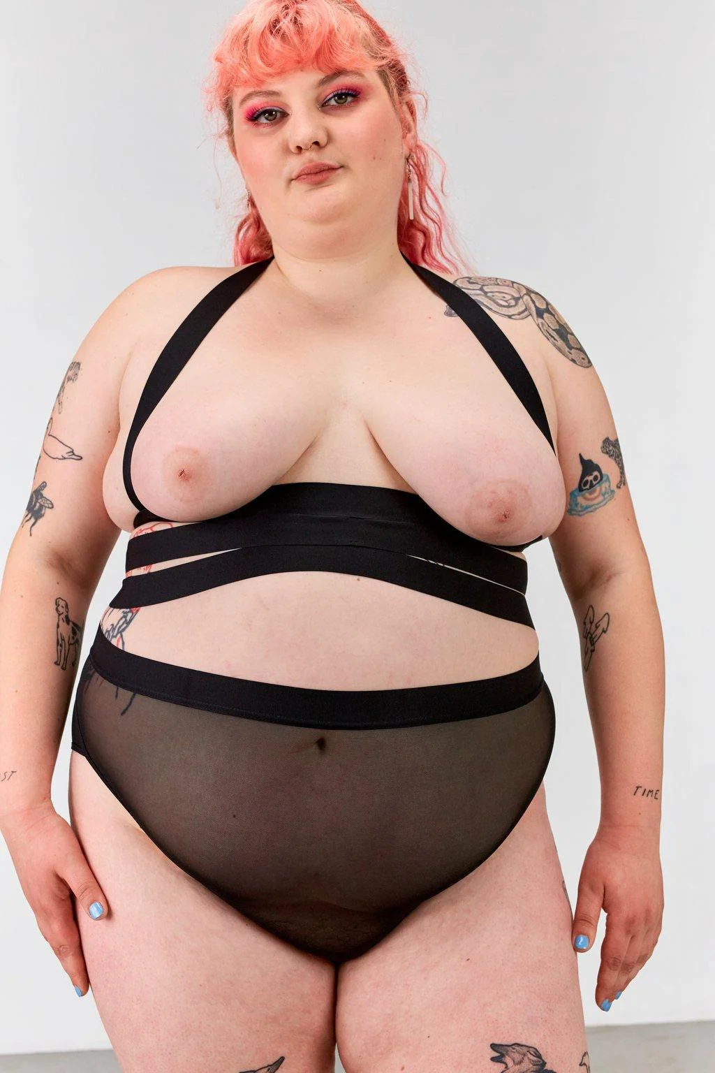 Pony: Black - Image 4