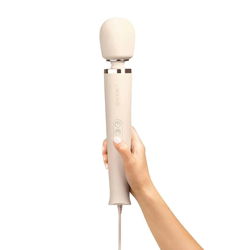 Le Wand Powerful Plug In Massager: Various Colours - Image 10