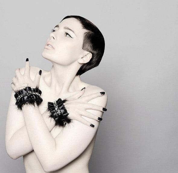 Spiked Collar Set - Fräulein Kink - Image 3