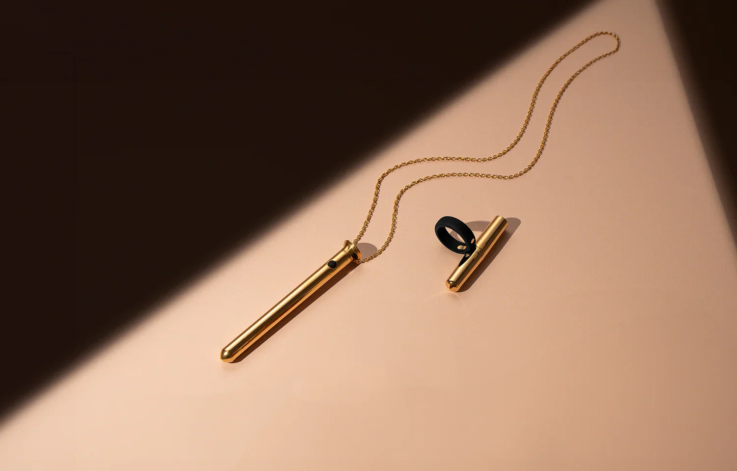 Tease Ring: Statement Ring & Finger Vibe - Image 10