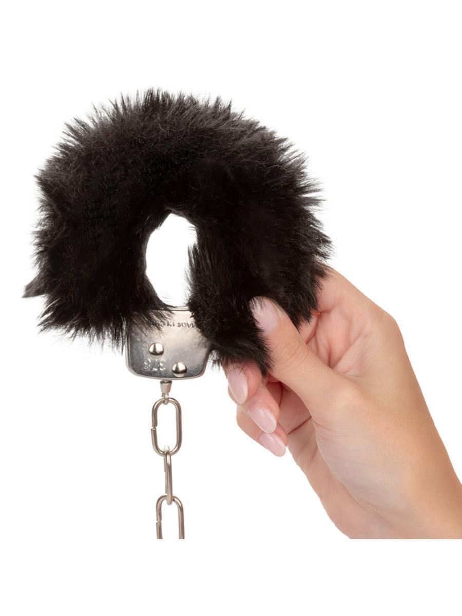 Ultra Fluffy Furry Handcuffs: Various Colors - Image 4